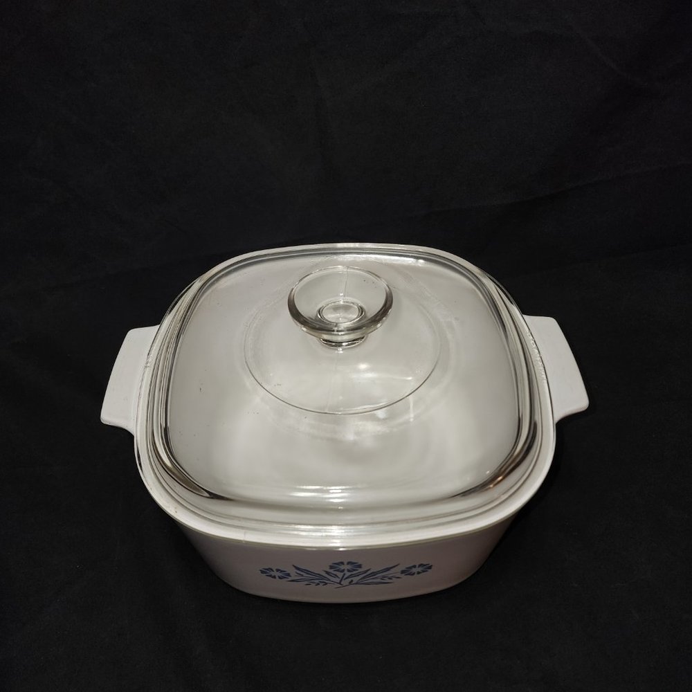 Vintage 3 Quart Corningware Casserole Dish with Pyrex Lid A-3-B - Picture 2 of 5